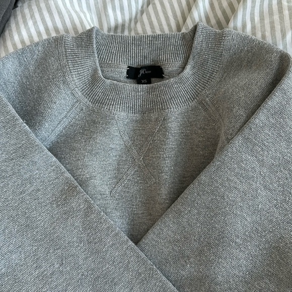 J.Crew Boyfriend Sweatshirt Style Sweater - Picture 1 of 5